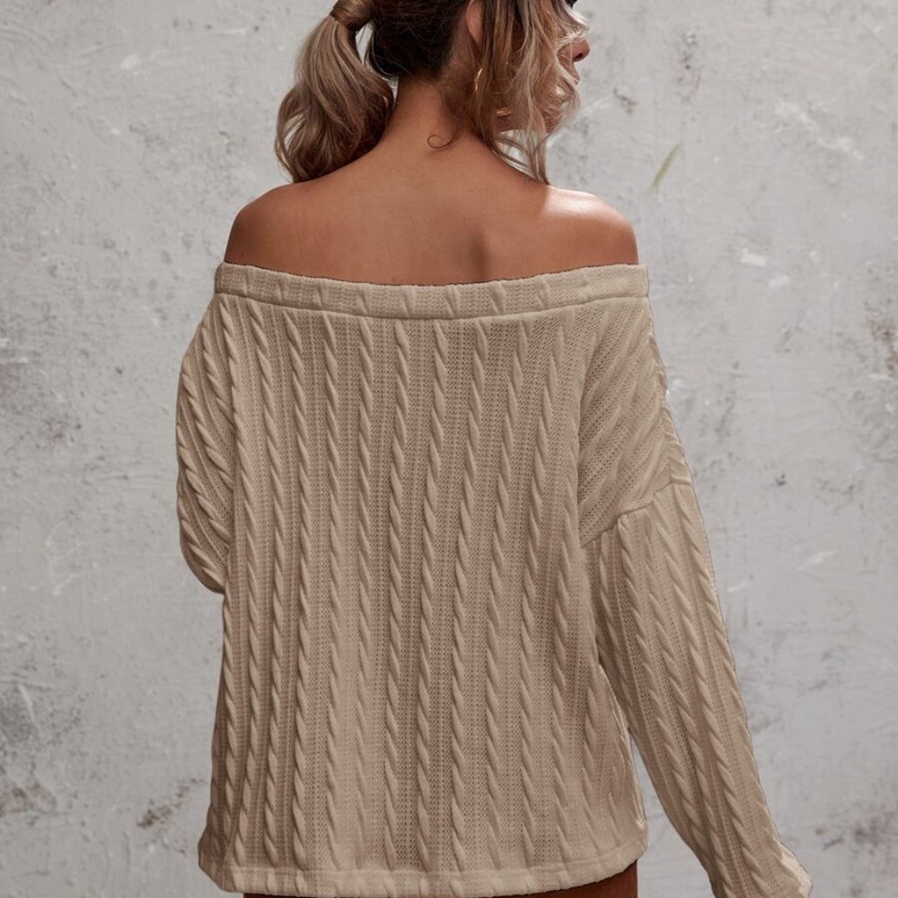 oversized off shoulder textured long sleeve -CHAR - Picture 3 of 15